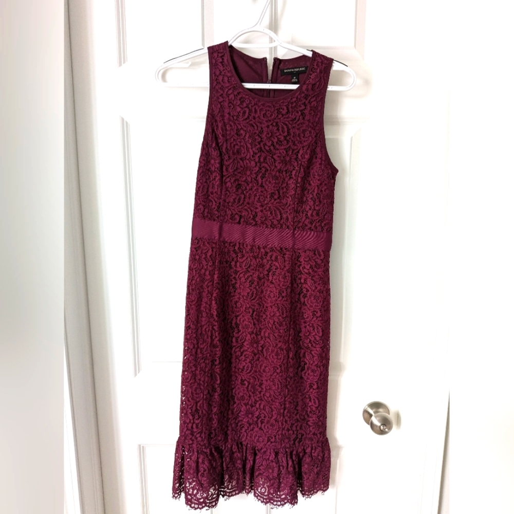 Banana Republic lace dress